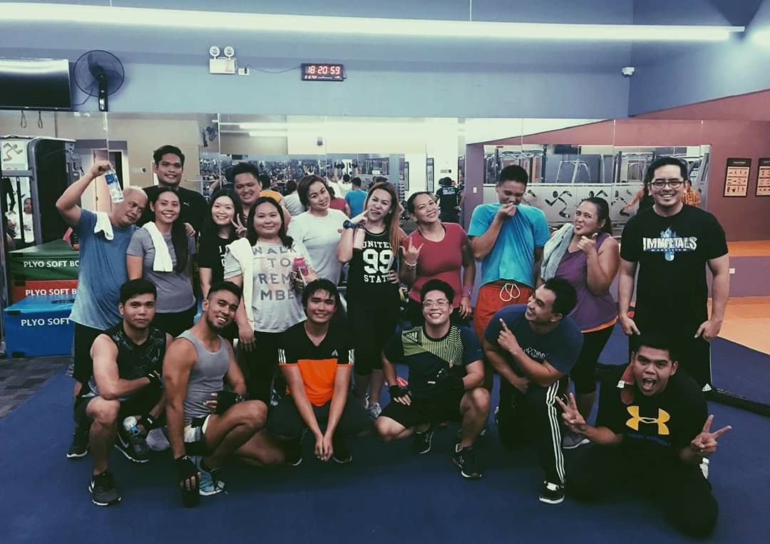 Group class community at the gym